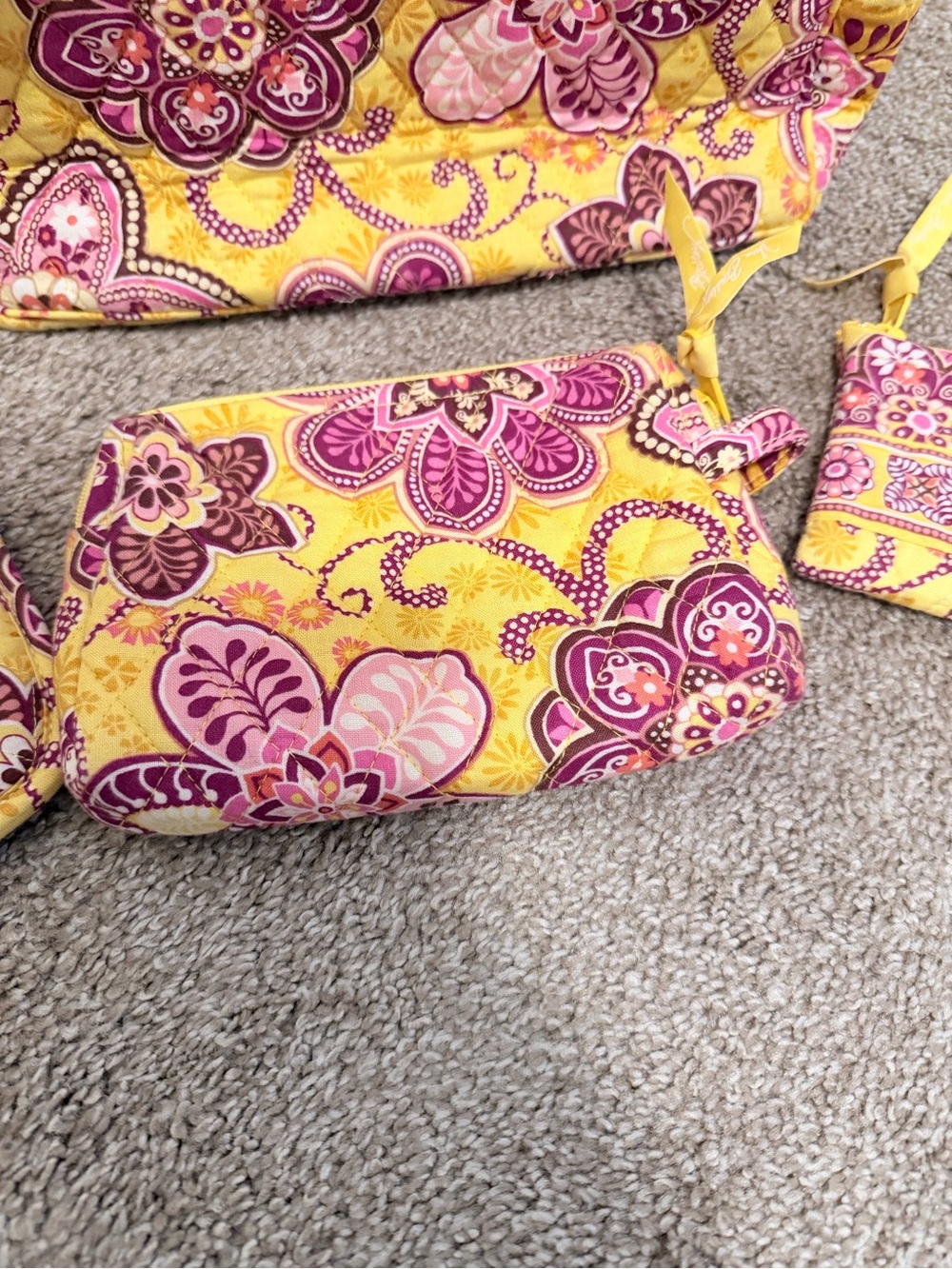 Vera Bradley Accessory Set Bali Gold Retired Pattern - Picture 5 of 13